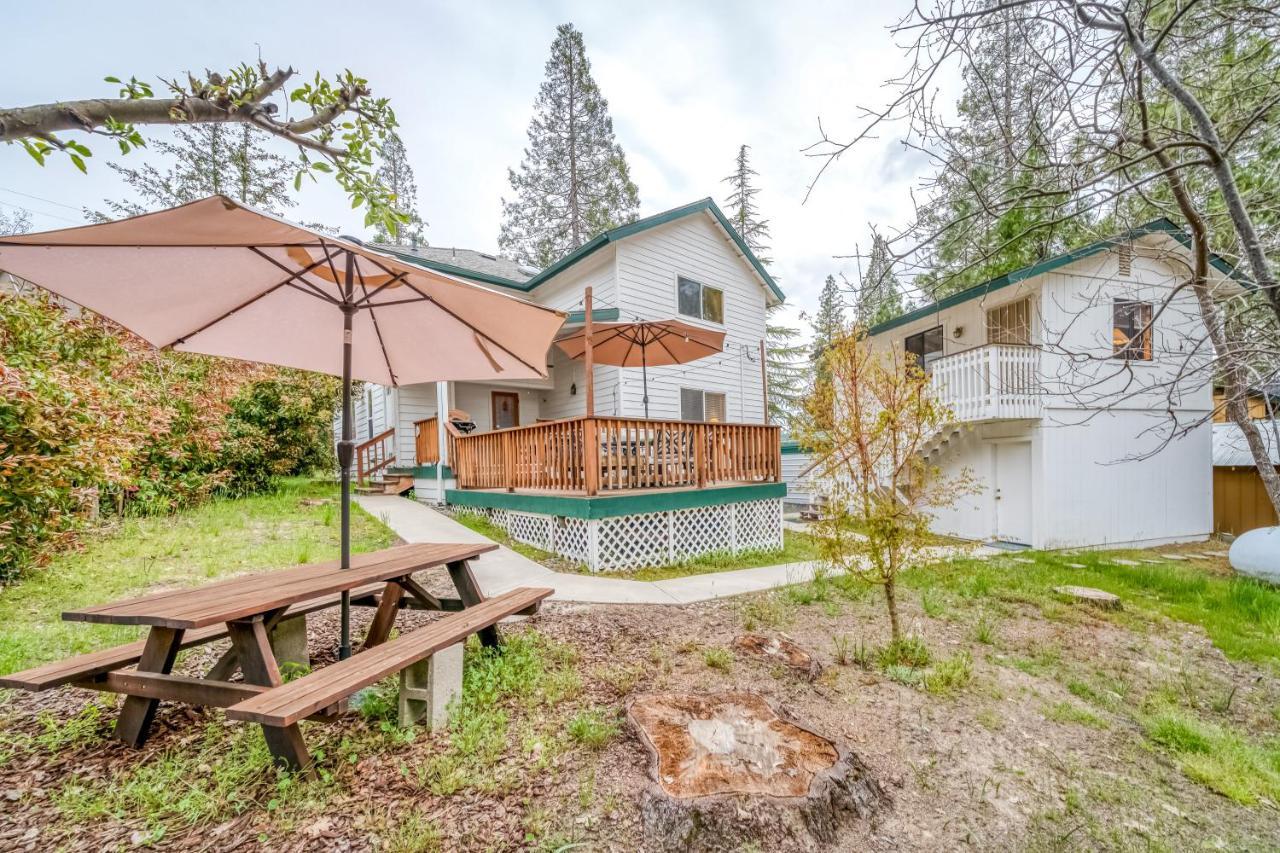 Black Bear Cabin Bass Lake Exterior foto