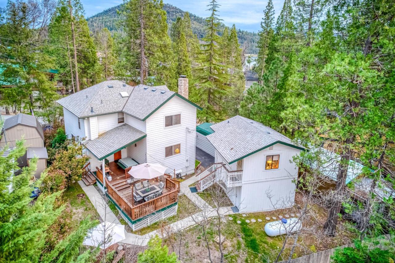 Black Bear Cabin Bass Lake Exterior foto
