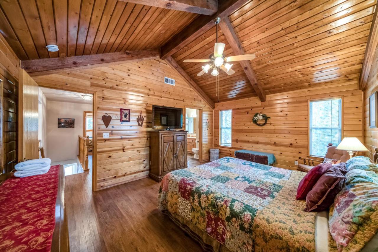 Black Bear Cabin Bass Lake Exterior foto